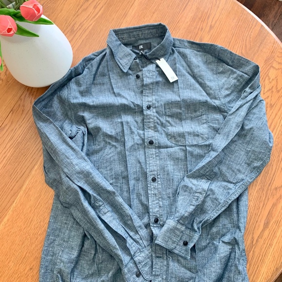 Men’s chambray shirt - Picture 1 of 1